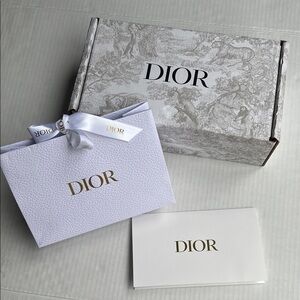 Dior White and GoldGift Packaging Set
